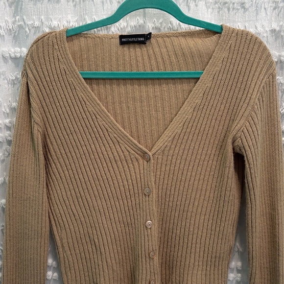 PrettyLittleThing Camel Ribbed Cardigan - Picture 3 of 5